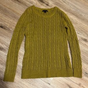 Banana Republic sweater -small